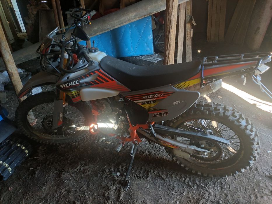 Эндуро 250 кубов