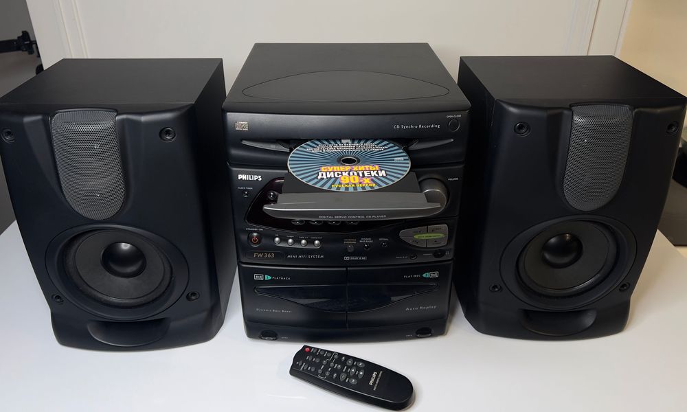 Музыкальный центр