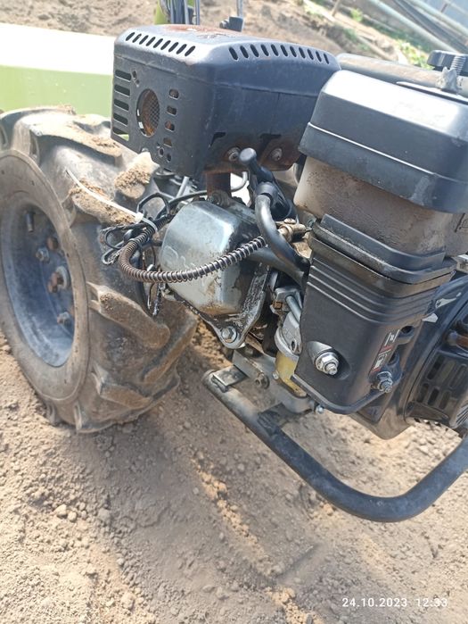 Мотоблок мощность  6 лошадиных сил