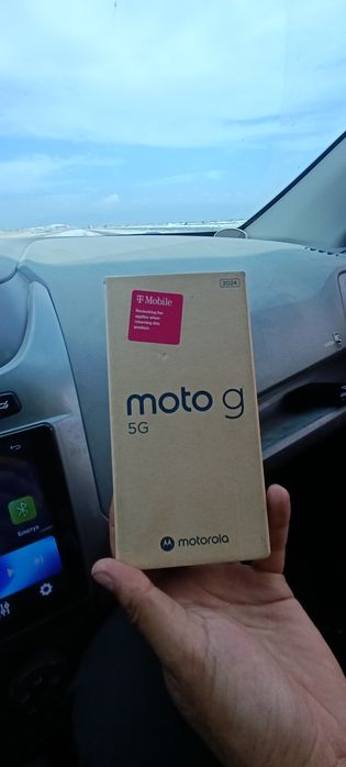 Moto g 5 sotiladi