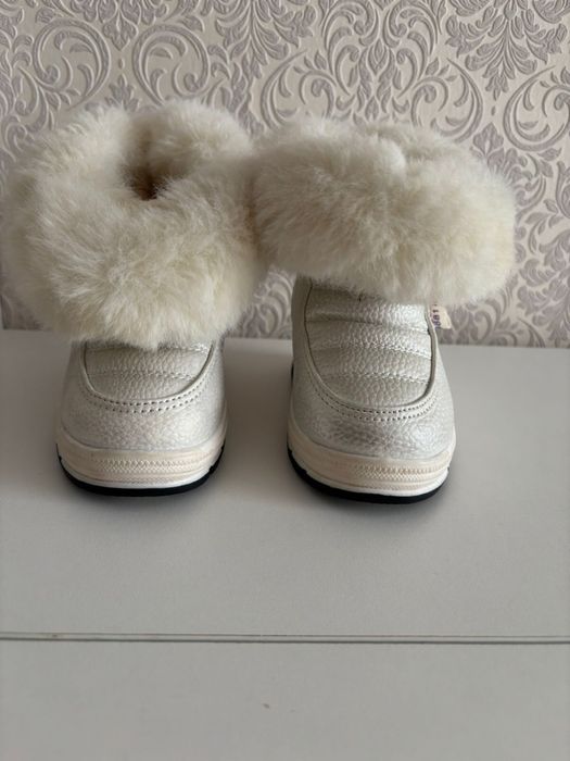 Зимний детский обувь