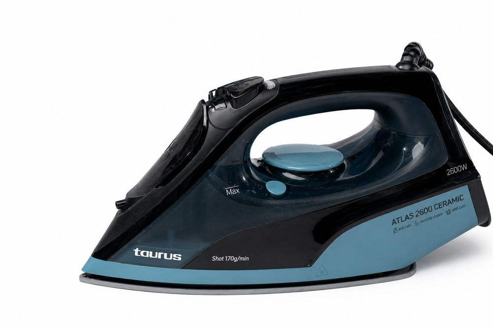 ПРОМО!!!Парна ютия Taurus Atlas 2600 Ceramic