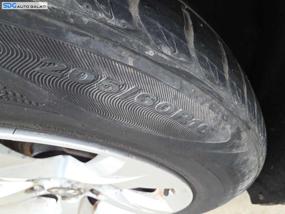 Set 4 Jante Janta Roata Roti Aluminiu 205 60 16 R16 Mitsubishi Outlander 2003 - 2007 PCD 5x114.3 CB 67.1 [Q10299]