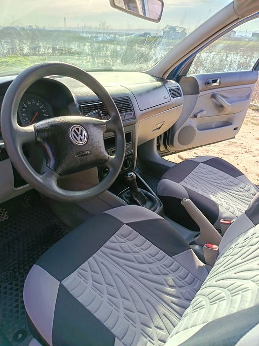 Vând Golf IV in stare perfecta de funcționare