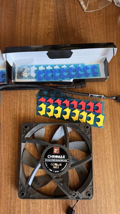 Vand 2x Ventilatoare Noctua NF-A12x15 PWM Chromax Black Swap