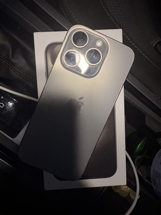 Продам iphone 15 pro