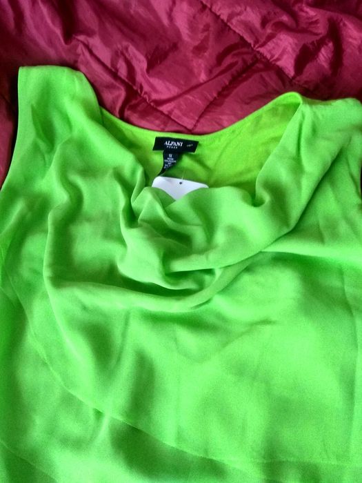 потник яке цвят киви /неон къси панталонки с две лица на Адидас