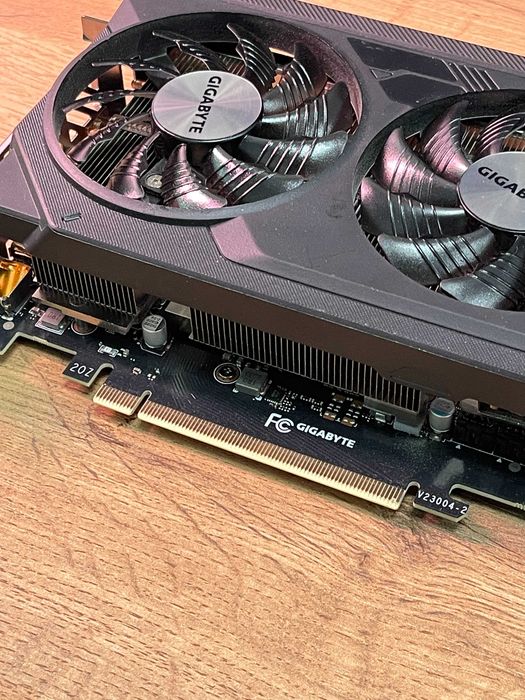 Видеокарта Gigabyte RTX 4070 12GB Winforce X3