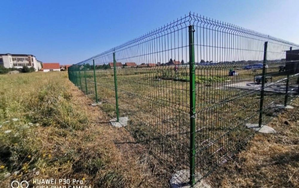 Construim garduri și porți la cerința clientului