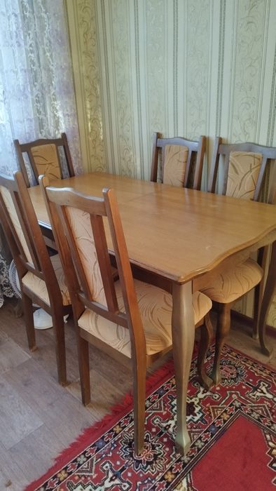 стол, 5 стульев б/у