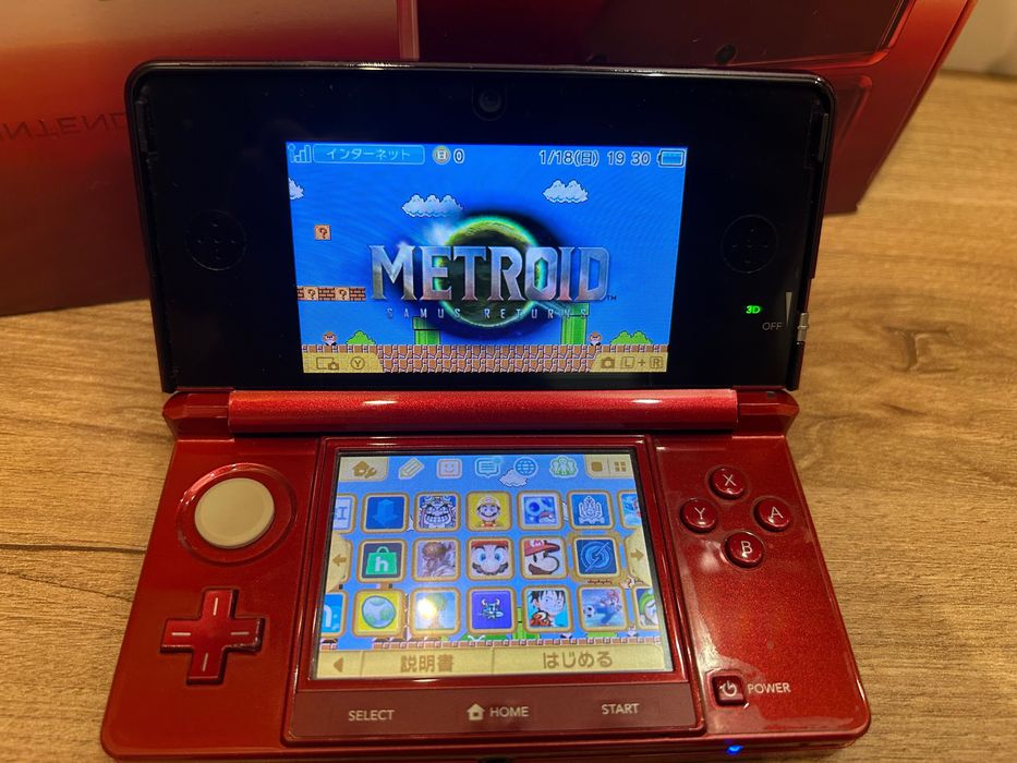 Nintendo 3DS Flame Red - Modat, Card 64GB, Stare Impecabilă + Full Box