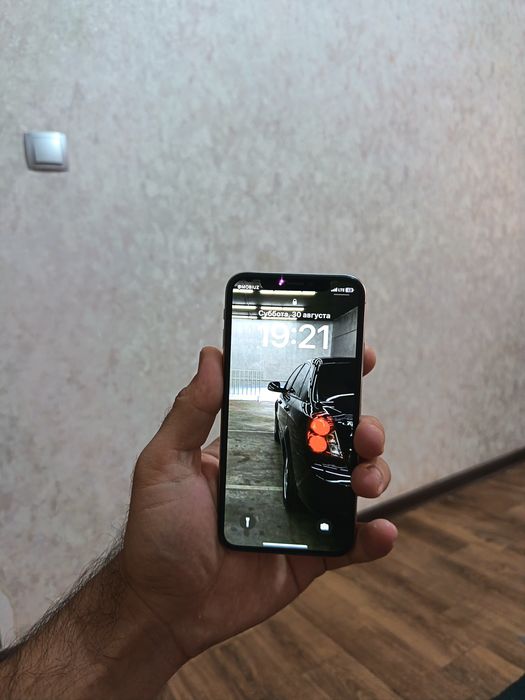 Iphon X 64 GB aybi yuq fesidi ishlaydi