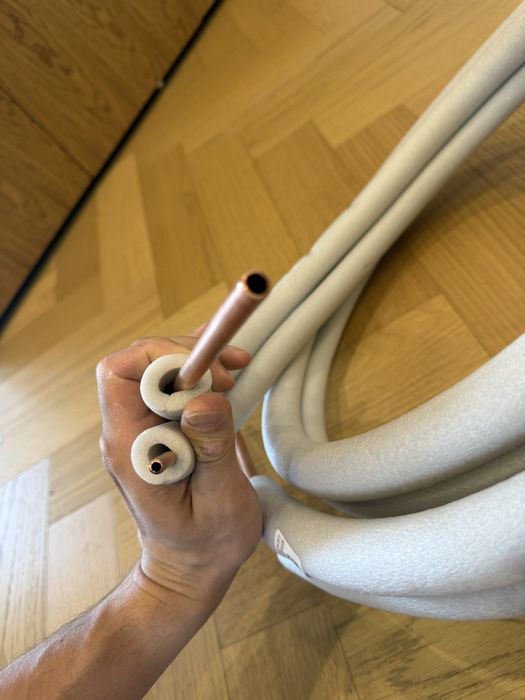 Инсталляция, Медные трубки для кондиционера и кабель