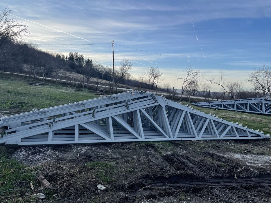 Истинско метално хале 9 широко, 12 дълго, 4 високо, ТРАНСПОРТ!