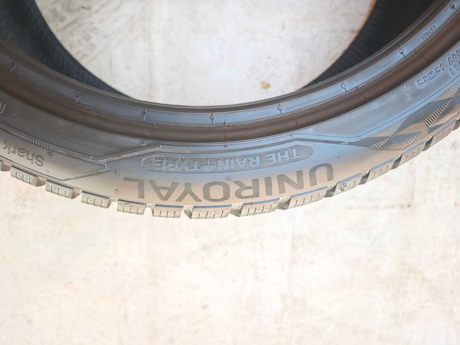 Anvelope 245/40/19 an 2023 iarna M+S UNIROYAL WINTER EXPERT