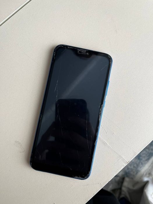 Хуавей П20 Лайт//Huawei P20 Lite