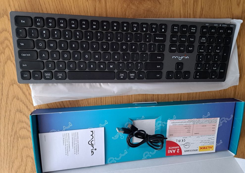 Tastatura Bluetooth MYRIA MY8536