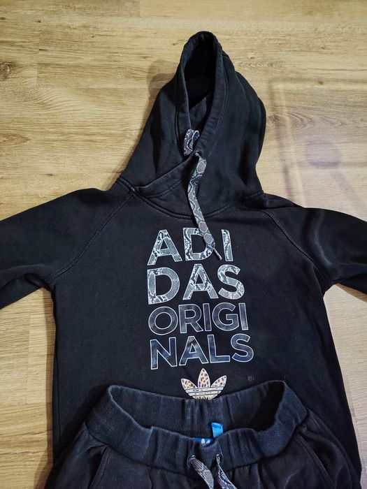 ADIDAS Originals- оригинален