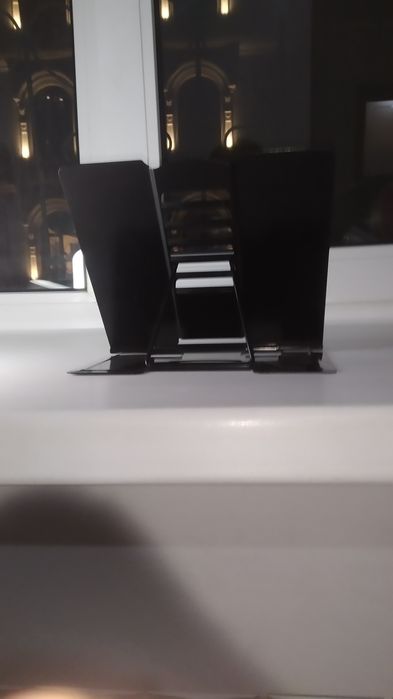 Подставка для книг