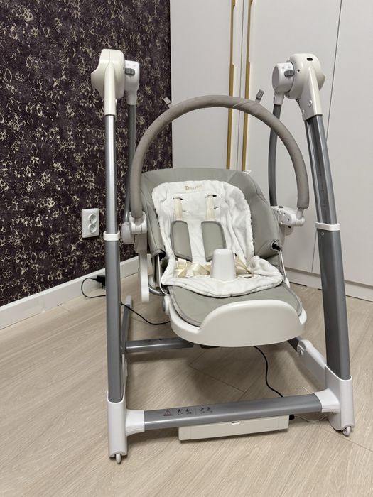 Продам стульчик maribel 3/1