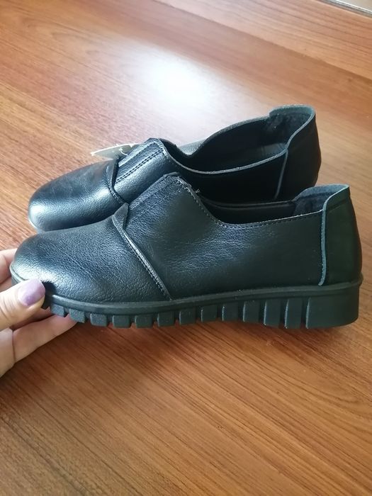 Обувь женская, чёрная