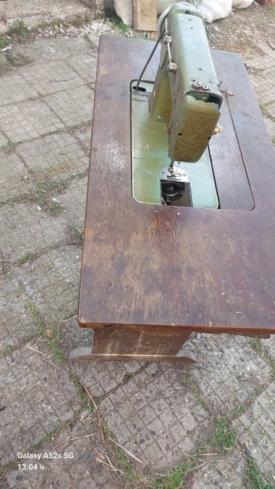 Стара шевна машина Veritas