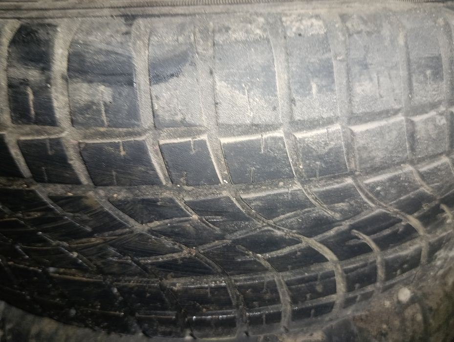 Продам шины 235/70/16