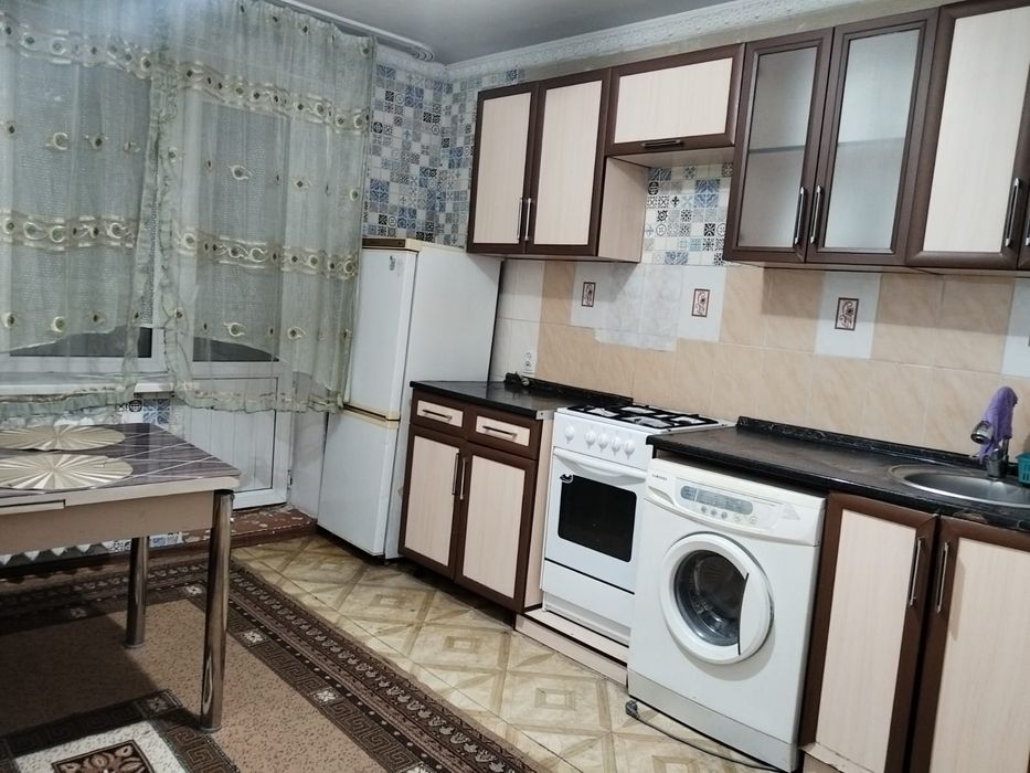 Сдаётся 2 комнатная квартира