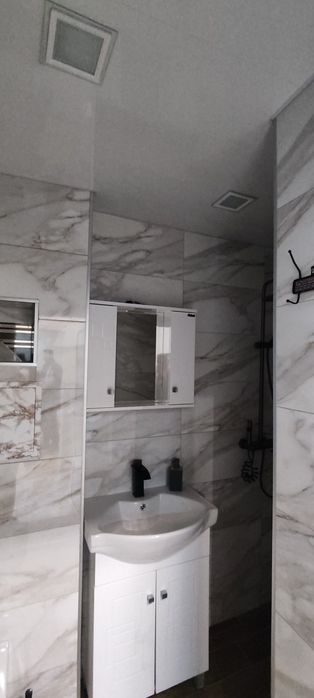 Дава се под наем Тристаен апартамент в Казанлък - 82 кв.м за 398.82 € - Снимка #7