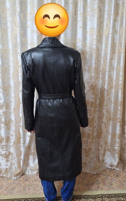 Продам кожаный плащ