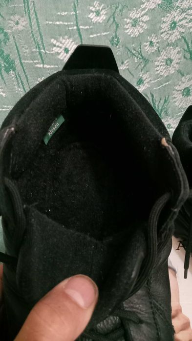 Продам(обменяю)мужские кожаные ботинки