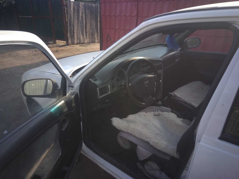 Продам нексия 2013 года