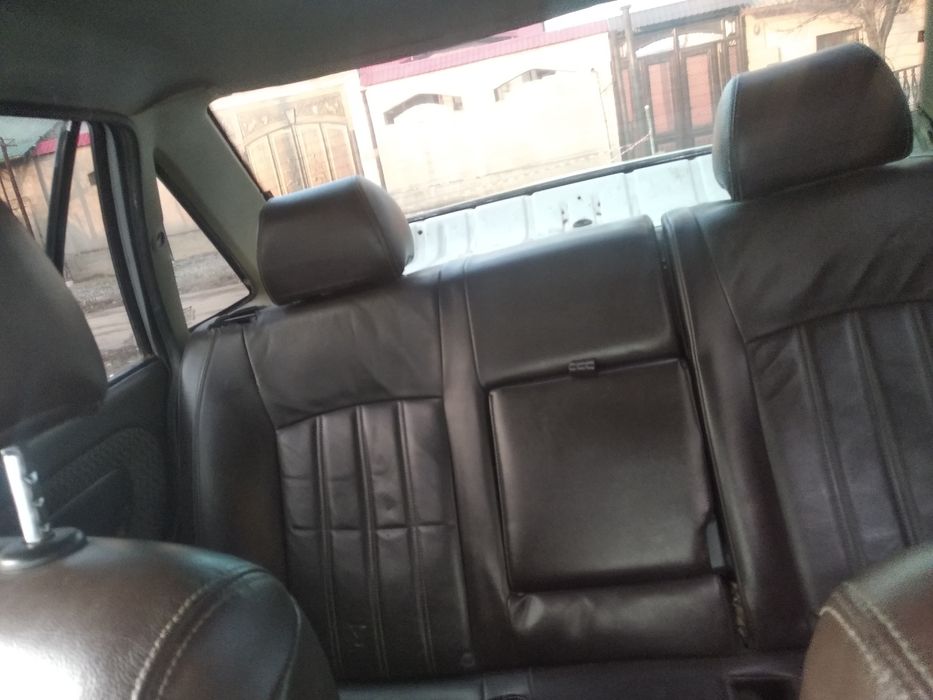 Nexia 2  sotiladi srochna