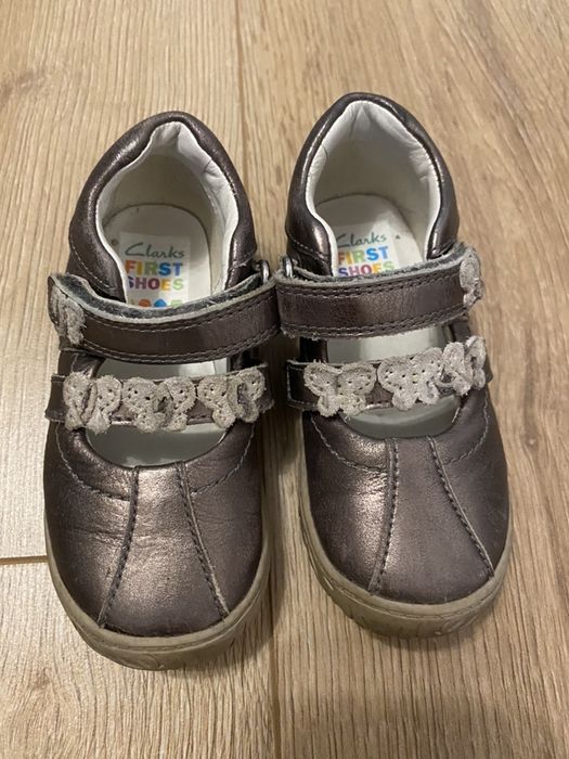 Детски обувки Clarks за момиче
