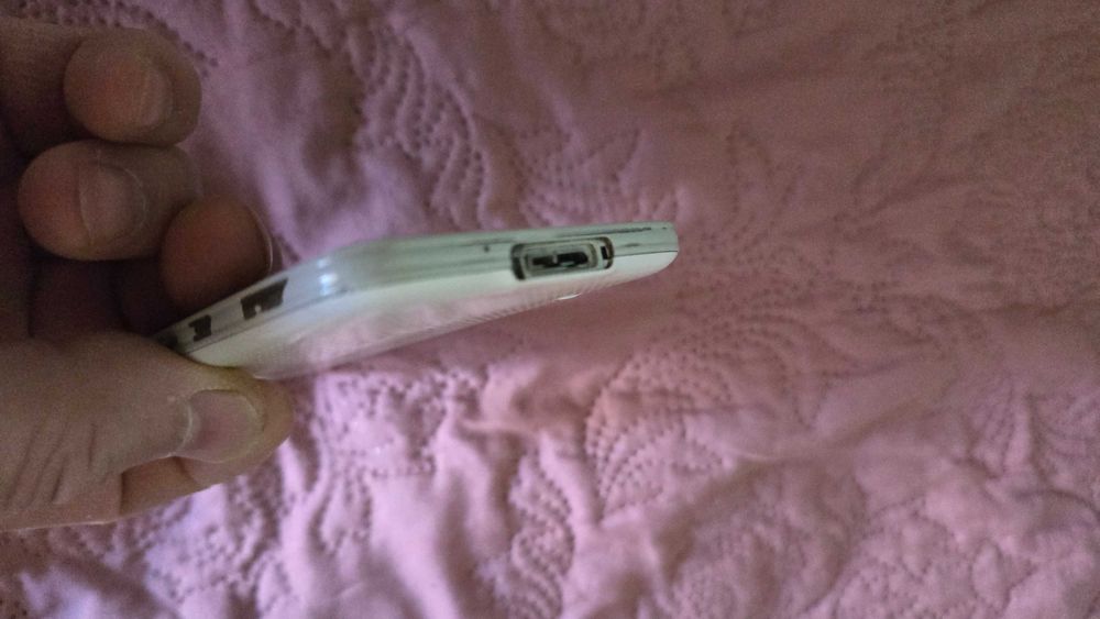 Samsung S5, бял, в добро състояние