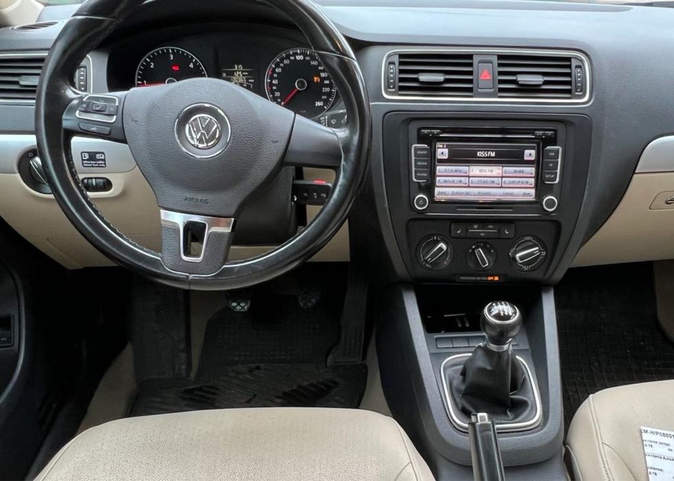 VW JETTA MK6 2012 2.0TDI