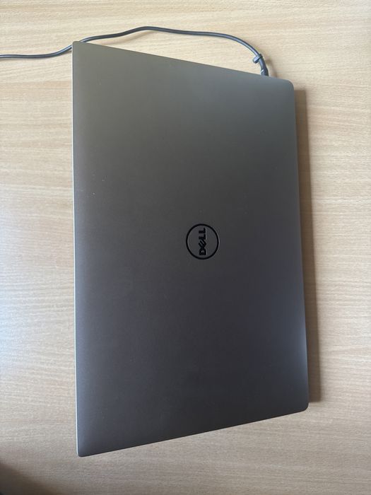 Ноутбук dell xps
