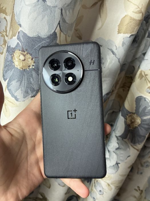 OnePlus 13 почти что в идеале, 16/512.