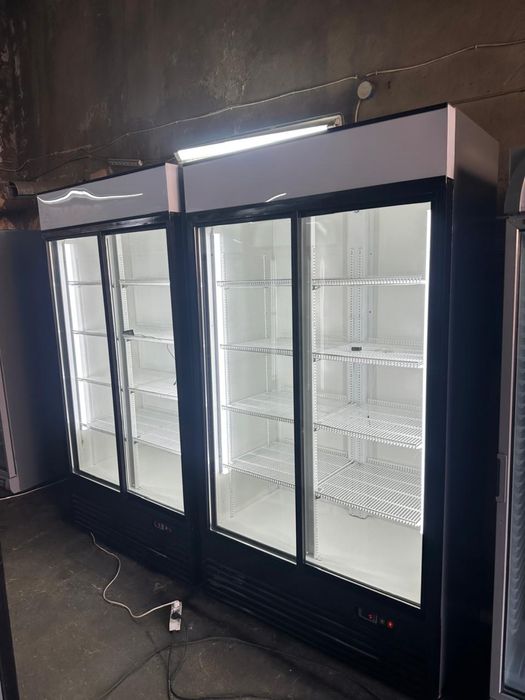 Витринный холодильник