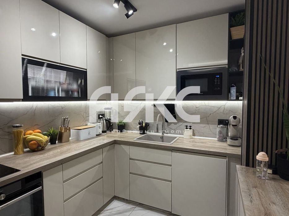 Тристаен обзаведен апартамент в кв. Драгалевци