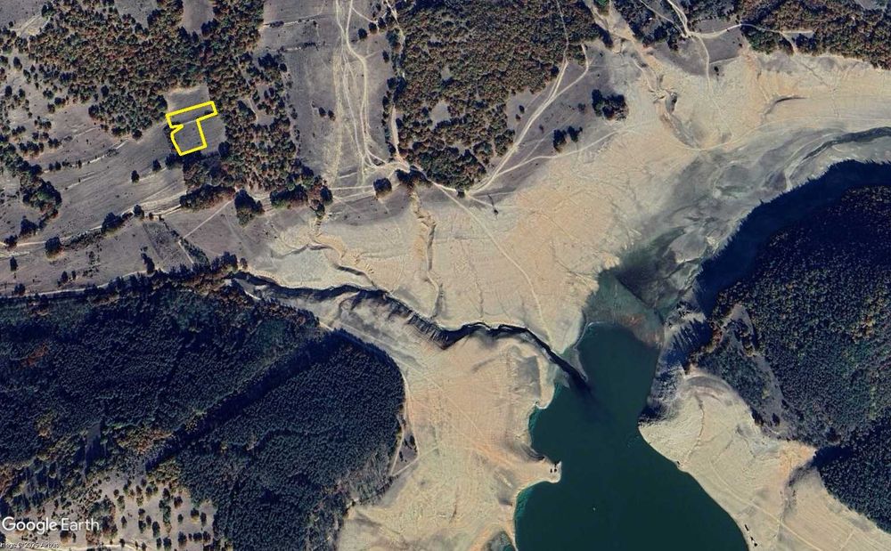 Продава се Земеделски имот в с. Горни Домлян, Област Пловдив -  кв.м за 702 €/дка - Снимка #1