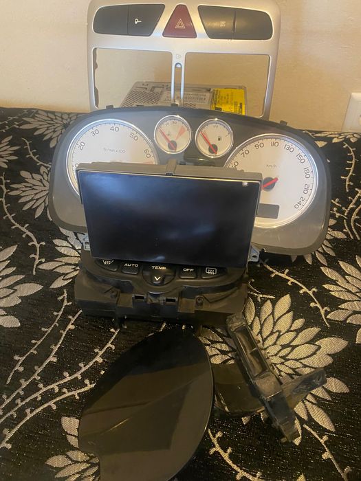 Резервни части за Peugeot 307cc 2000/2005Г