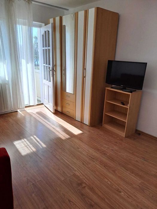Vand Apartament 3 camere Lugoj