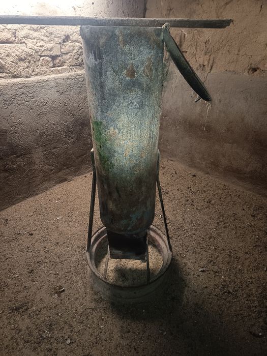 Хранилка за прасета