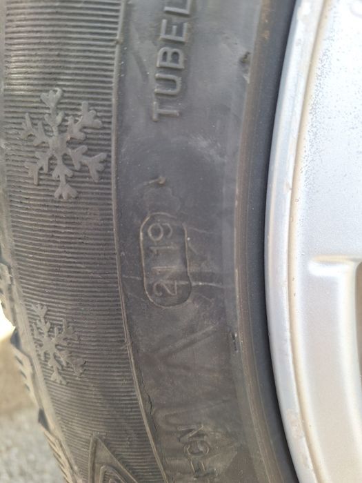 джанти с гуми 16 ки за бмв!