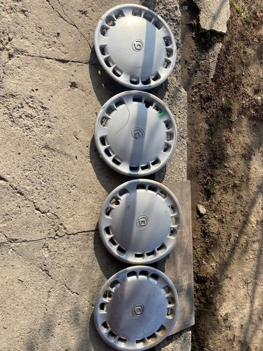 Колпаки на Мазда оригинал