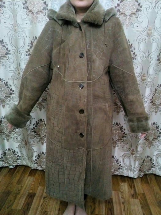 Продам новую дубленку