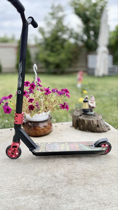 Trotinetă freestyle MF 1.8 + Negru-Roșu Copii