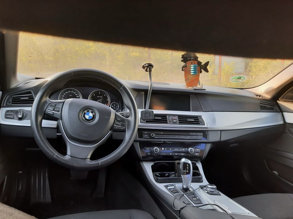 BMW - F10 - 530