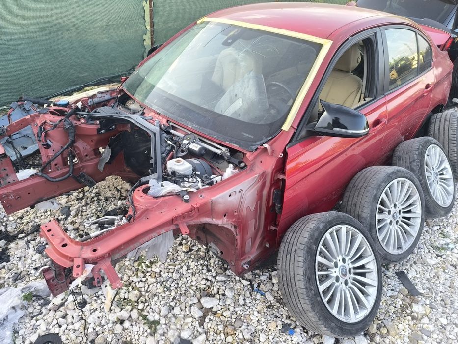 BMW F30 2016г. 3.0i 431к.с. НА ЧАСТИ